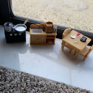 Calico critter kitchen set